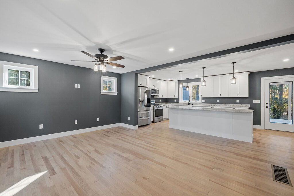 Custom & Energy-Efficient Kitchen Remodeling