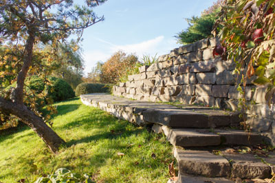 Retaining Wall Contractors